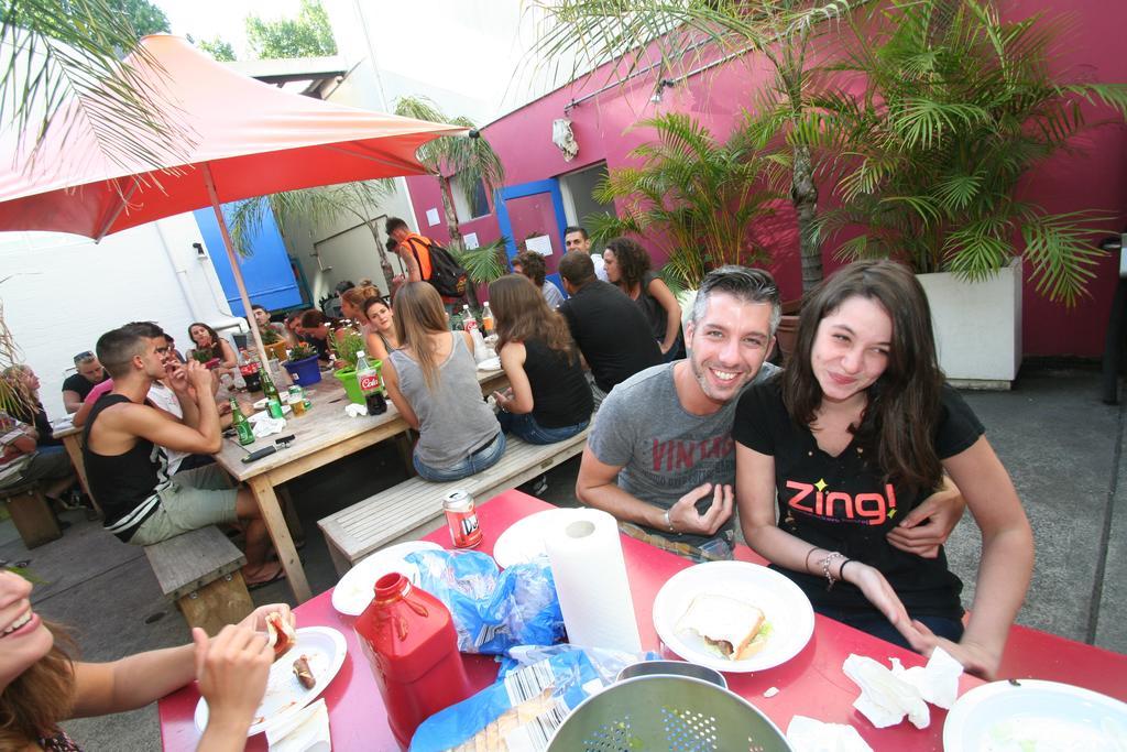 Zing Backpackers Vandrarhem Sydney Exteriör bild