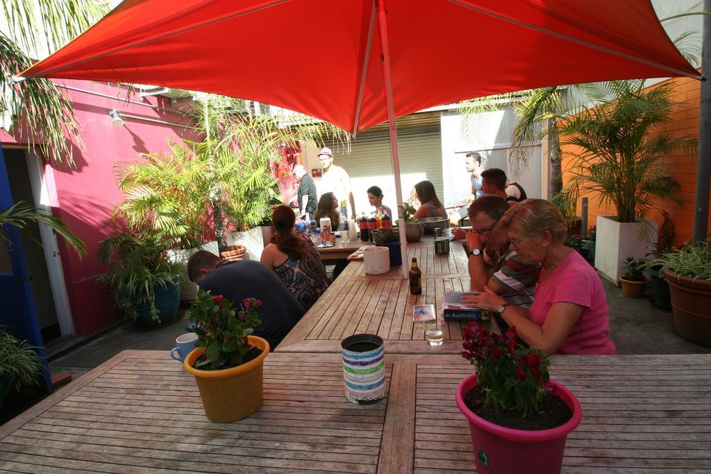 Zing Backpackers Vandrarhem Sydney Exteriör bild